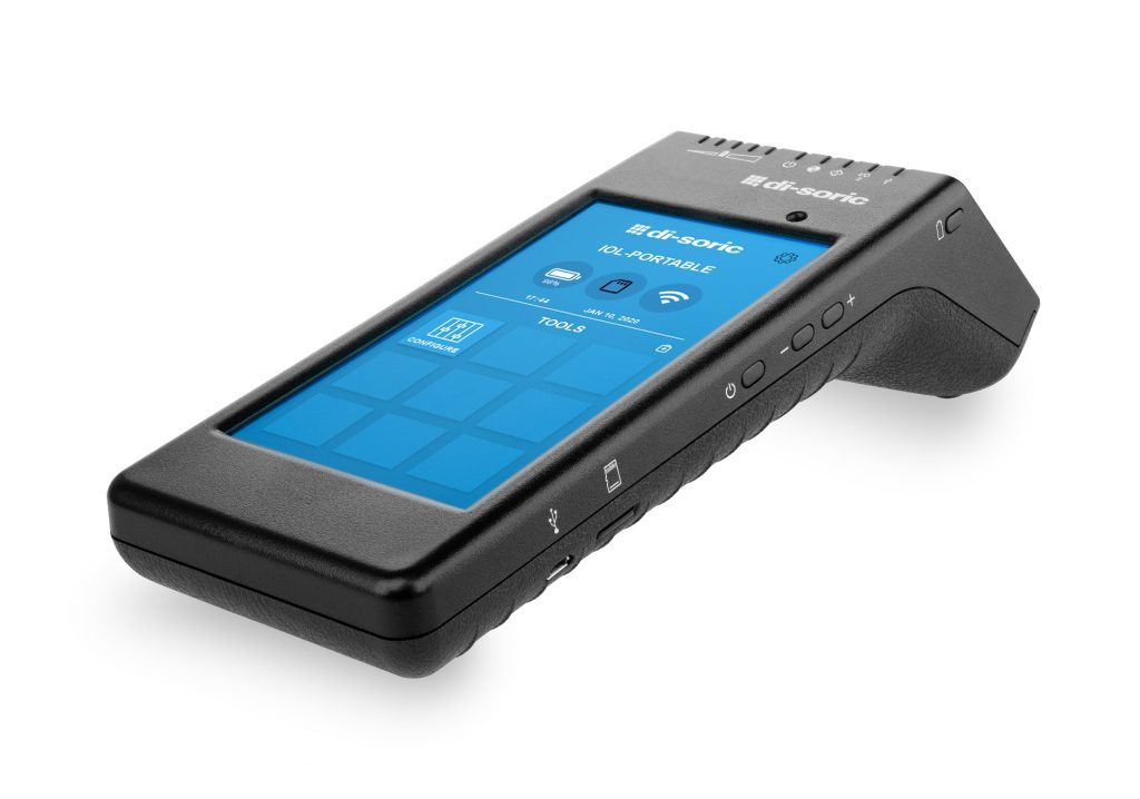  Das mobile und rund 600g schwere Handheld vereint Touchscreen, Steckverbinder, WLAN-Schnittstelle und Akku in einem kompakten Gerät. 